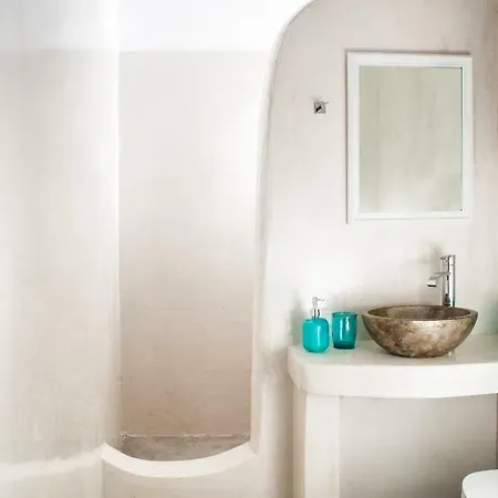 Del Sol Santorini Villa *