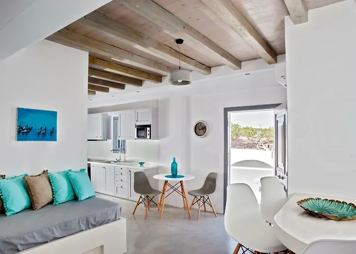 Del Sol Santorini Mesaria