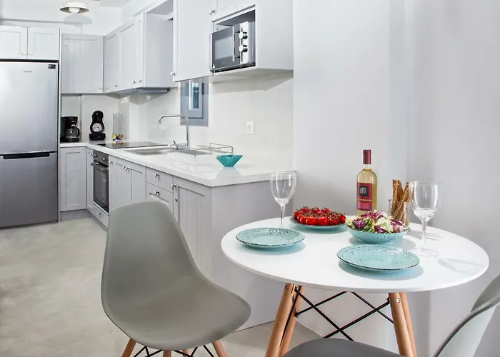 Del Sol Santorini Mesaria